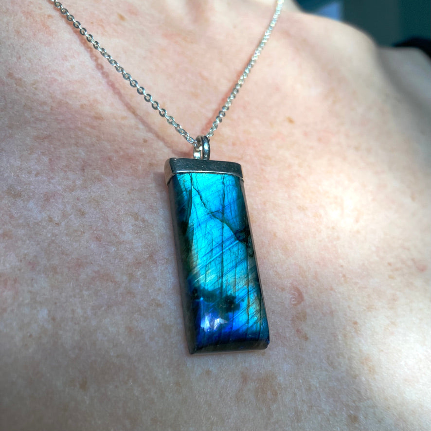 Labradorite Necklace - ONE OF A KIND