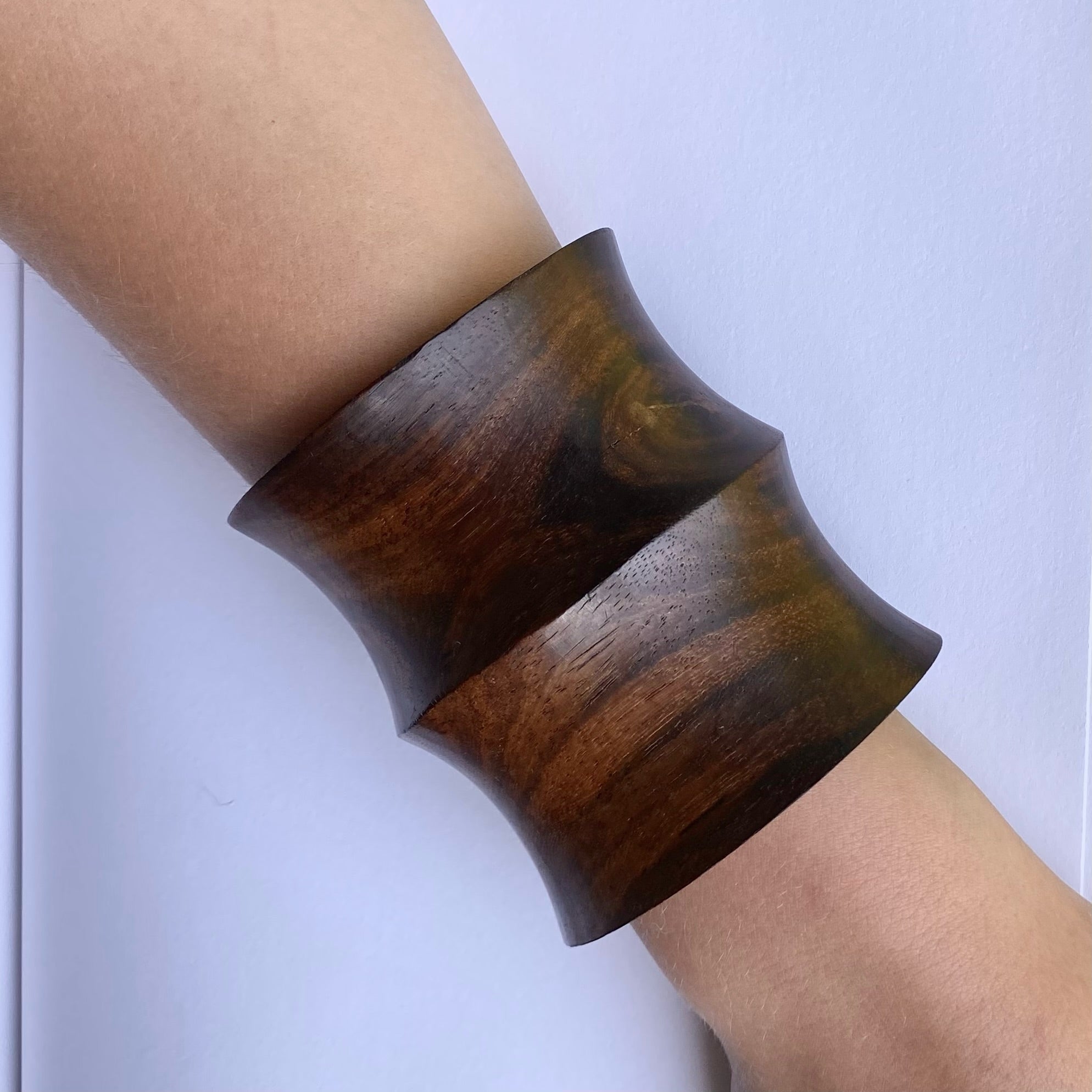 Long Wood Cuff - Azenya