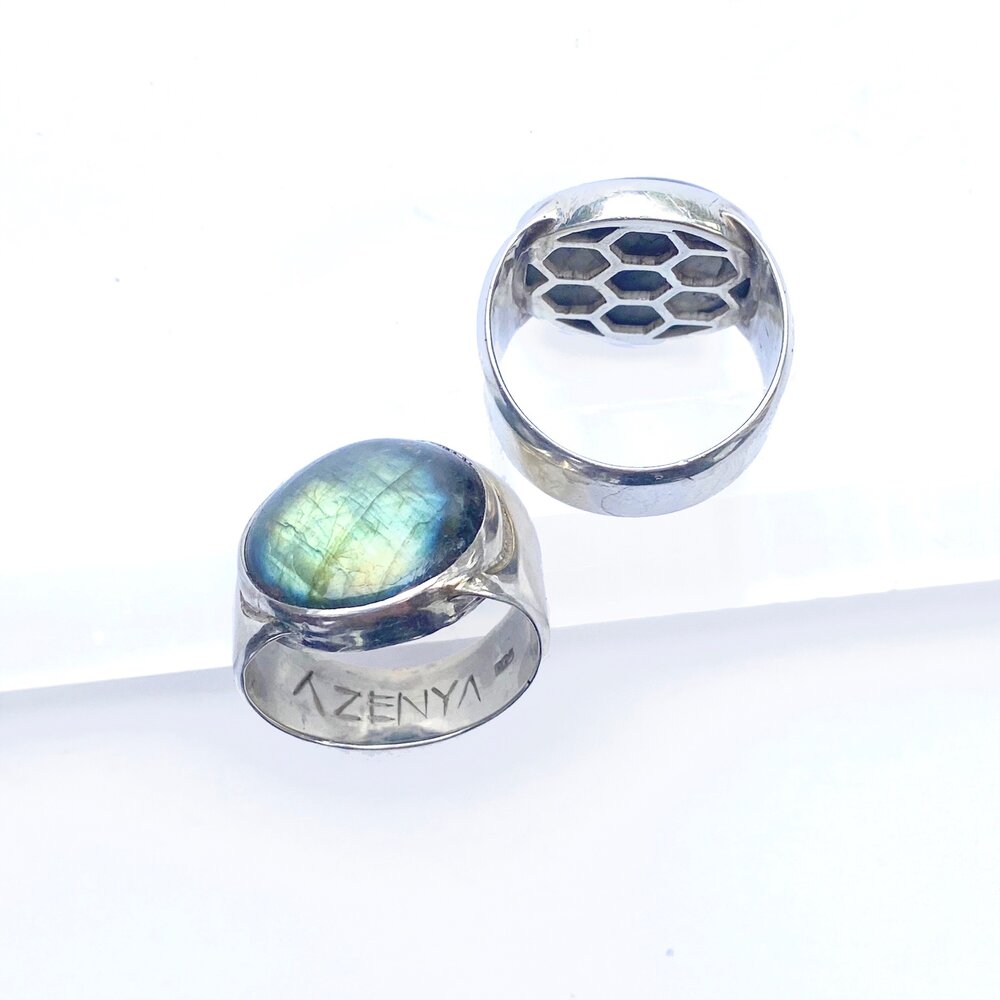 Sterling Silver Labradorite ring with honeycomb back.